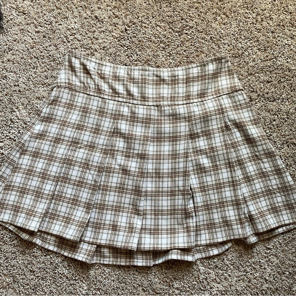 Hollister Pleated Mini Skirt